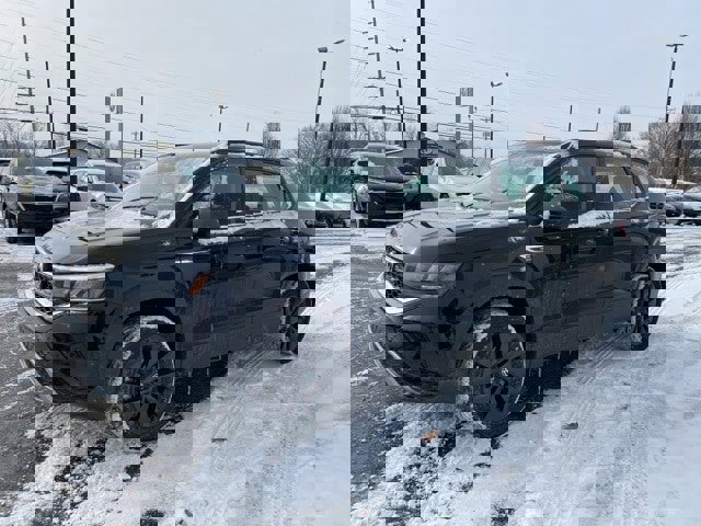 Used 2022 Volkswagen Taos S image 6