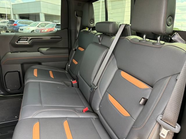 Used 2025 GMC Sierra 1500 AT4 w/ AT4 Premium Package AWD/4WD image 23