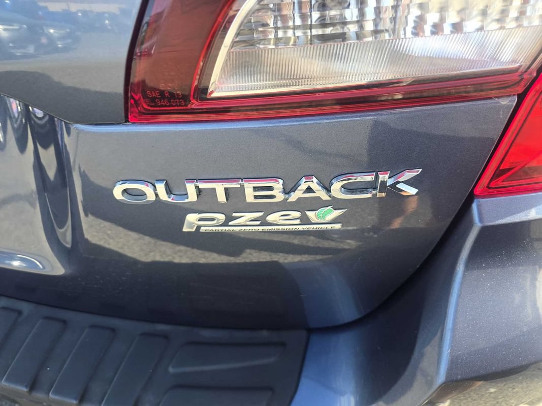 Used 2015 Subaru Outback 2.5i Premium AWD/4WD image 25