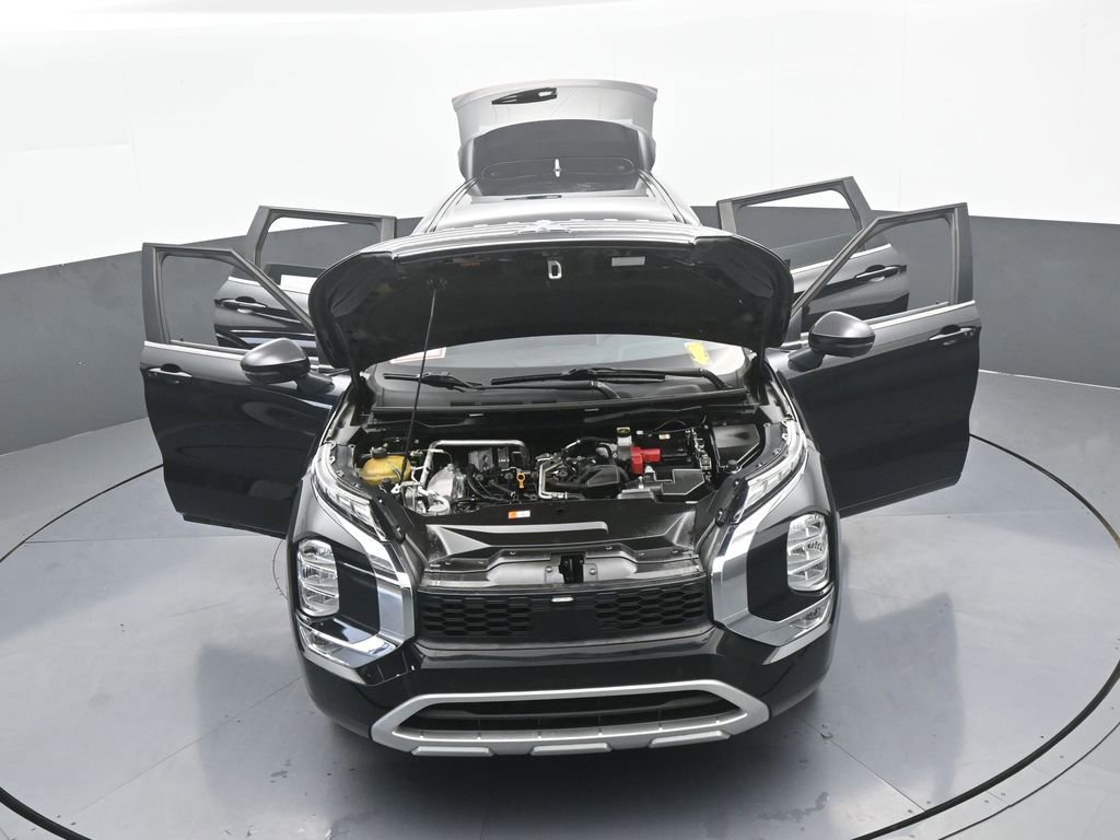 Used 2022 Mitsubishi Outlander SE image 78