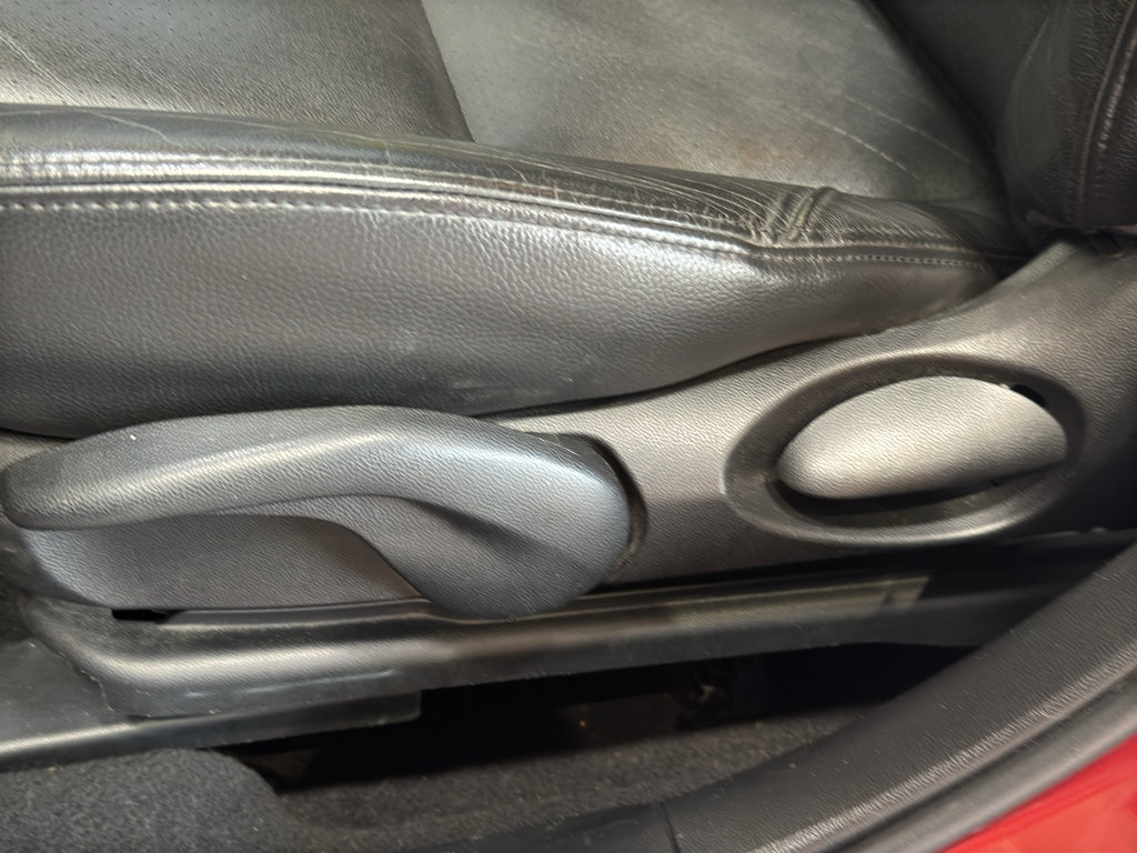 Used 2006 MAZDA MAZDA3 s Grand Touring FWD image 14