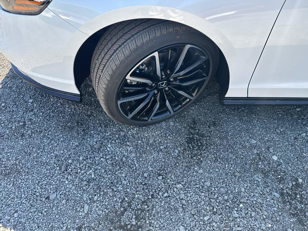 New 2026 Honda Accord Hybrid Touring image 32