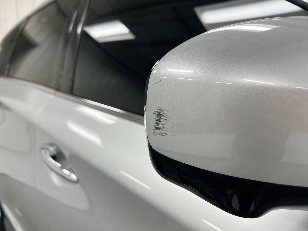 Used 2013 INFINITI JX35 AWD w/ Premium Pkg image 34