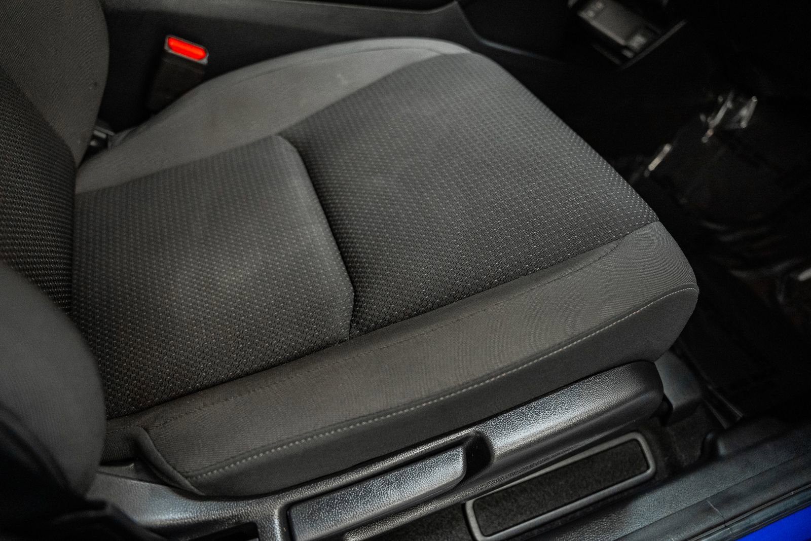 Used 2019 Honda HR-V EX image 37