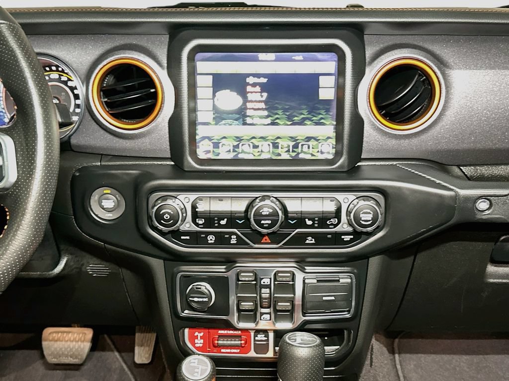 Certified 2023 Jeep Gladiator Mojave w/ LED Lighting Group AWD/4WD image 11