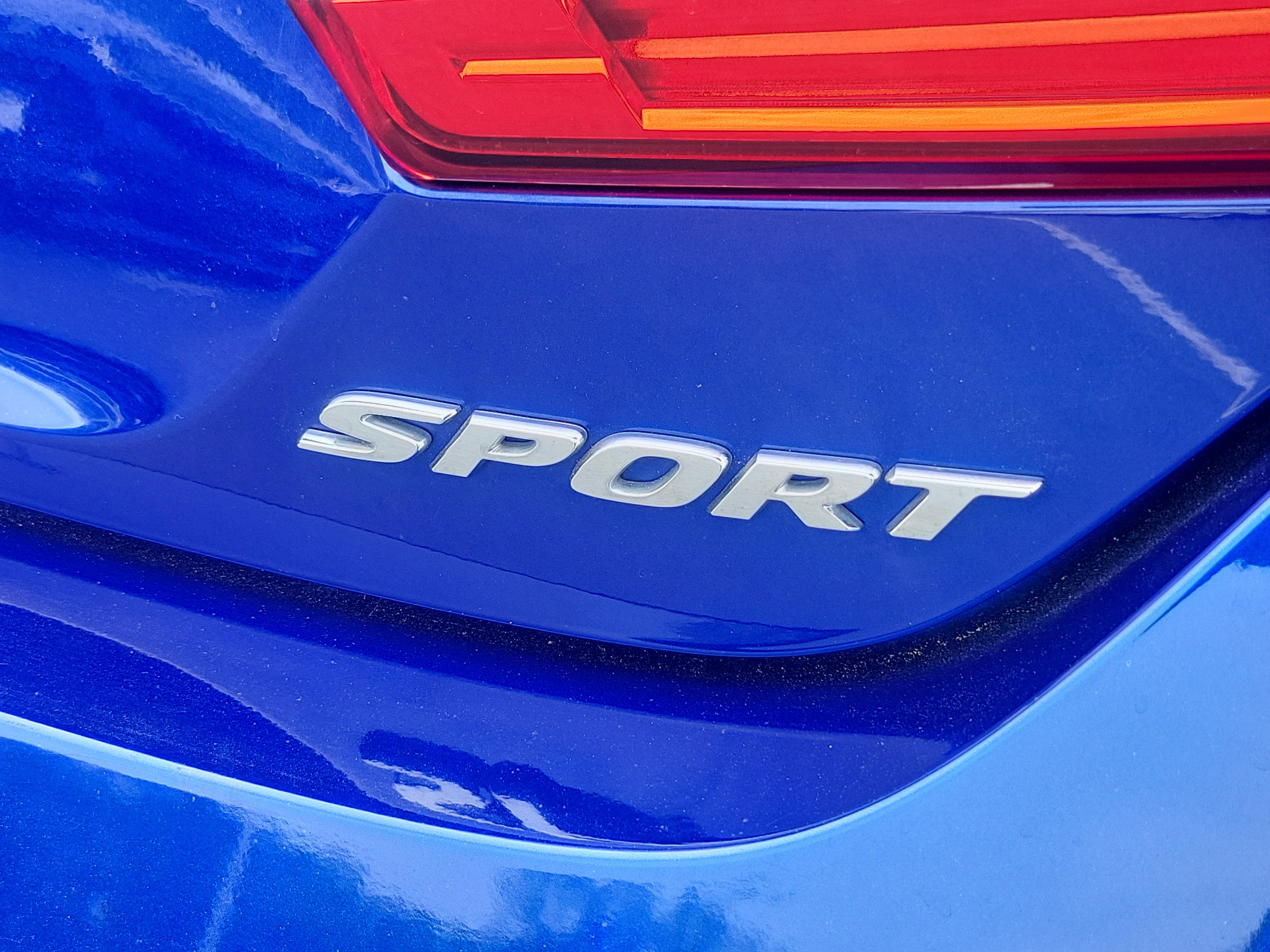 Used 2020 Honda Accord Sport image 9