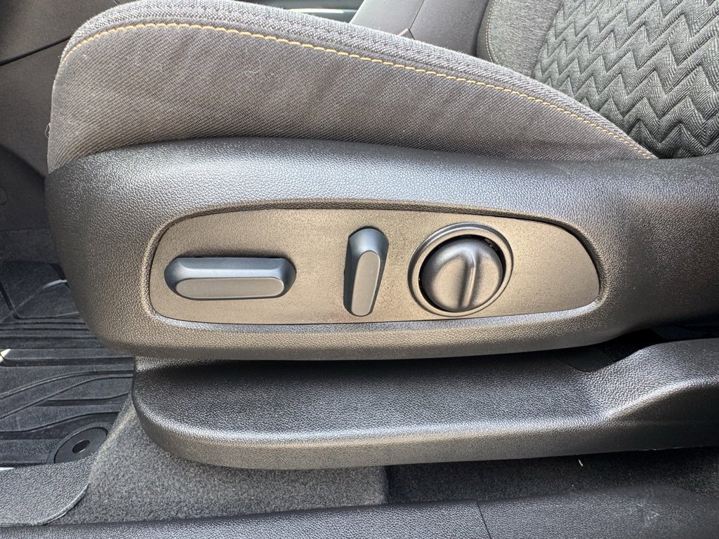 Used 2022 Chevrolet Equinox LT image 20