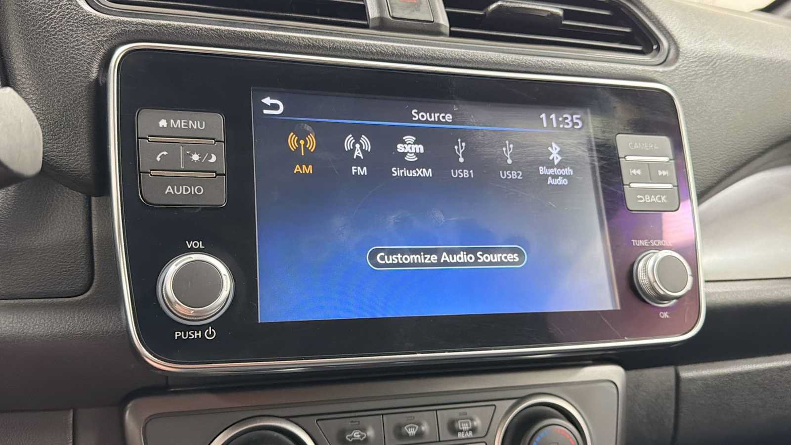 Used 2022 Nissan Leaf S FWD image 18