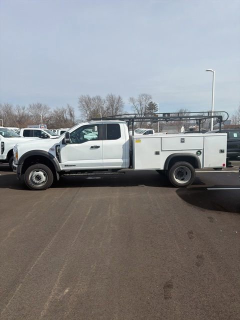 New 2026 Ford F450 XL w/ XL Chrome Package image 8