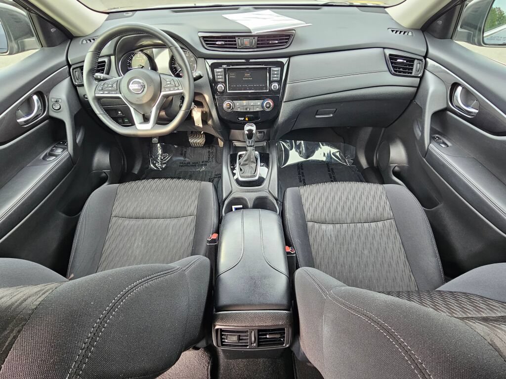 Used 2018 Nissan Rogue S w/ S Value Package AWD/4WD image 9