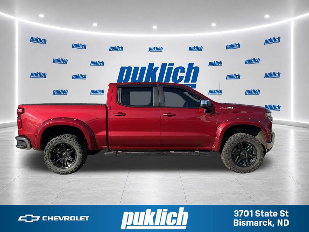 Used 2022 Chevrolet Silverado 1500 LT AWD/4WD image 4