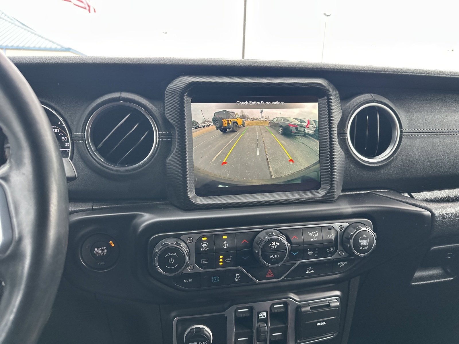 Used 2021 Jeep Wrangler Unlimited Sahara w/ Cold Weather Group image 7