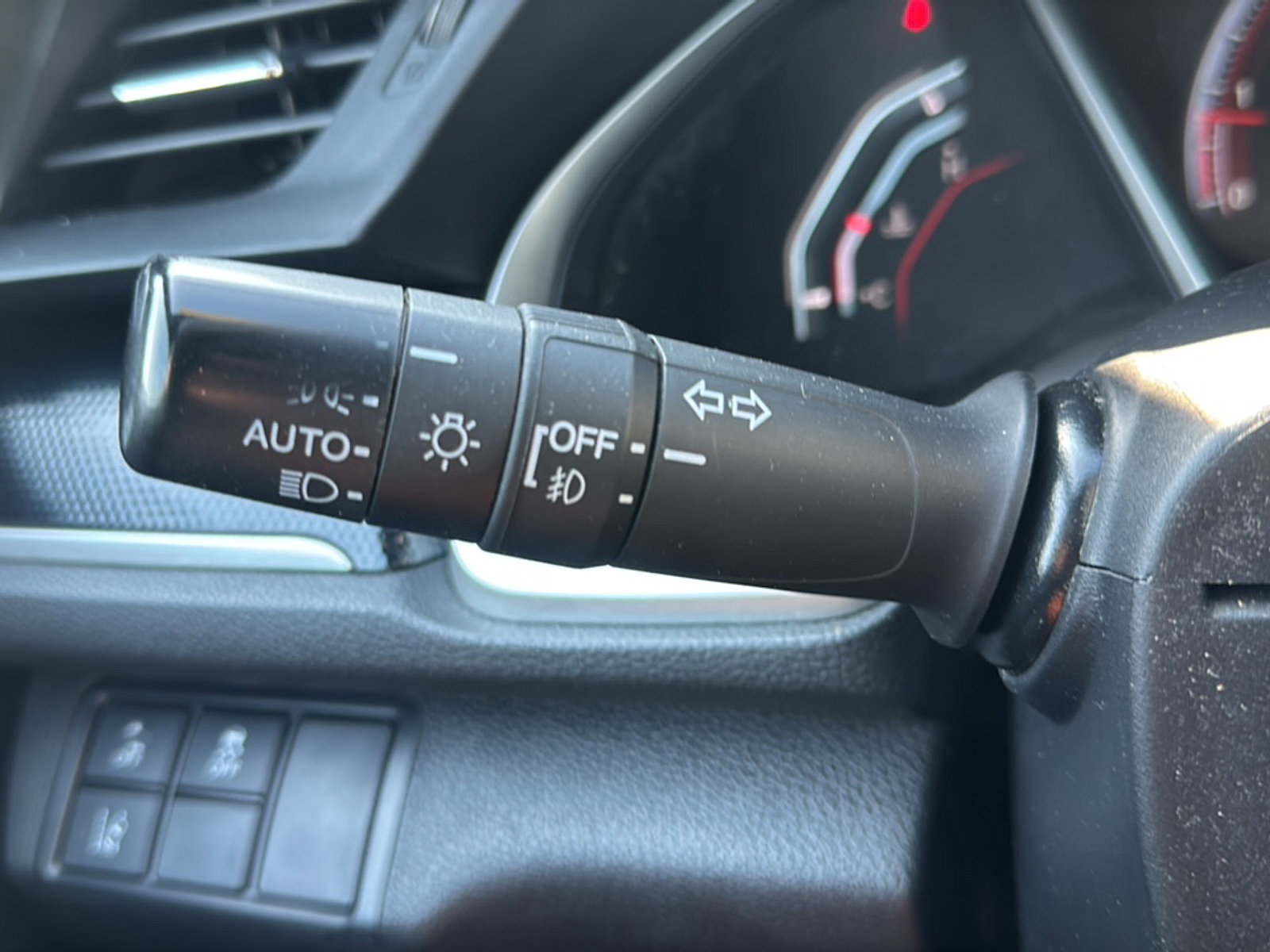 Used 2019 Honda Civic Sport image 21