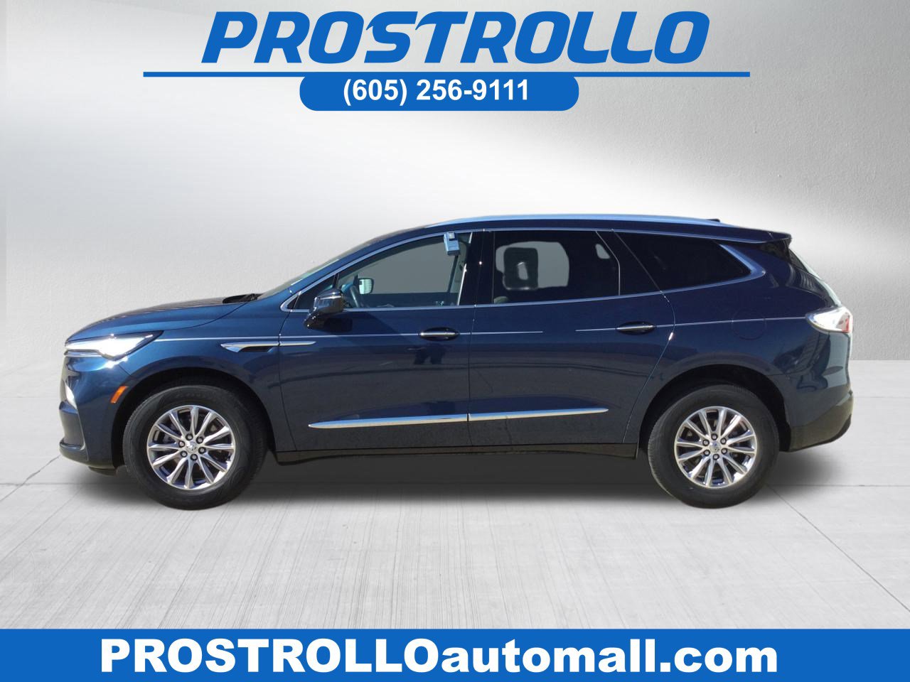 Used 2023 Buick Enclave Essence w/ Trailering Package, 5000 lbs.