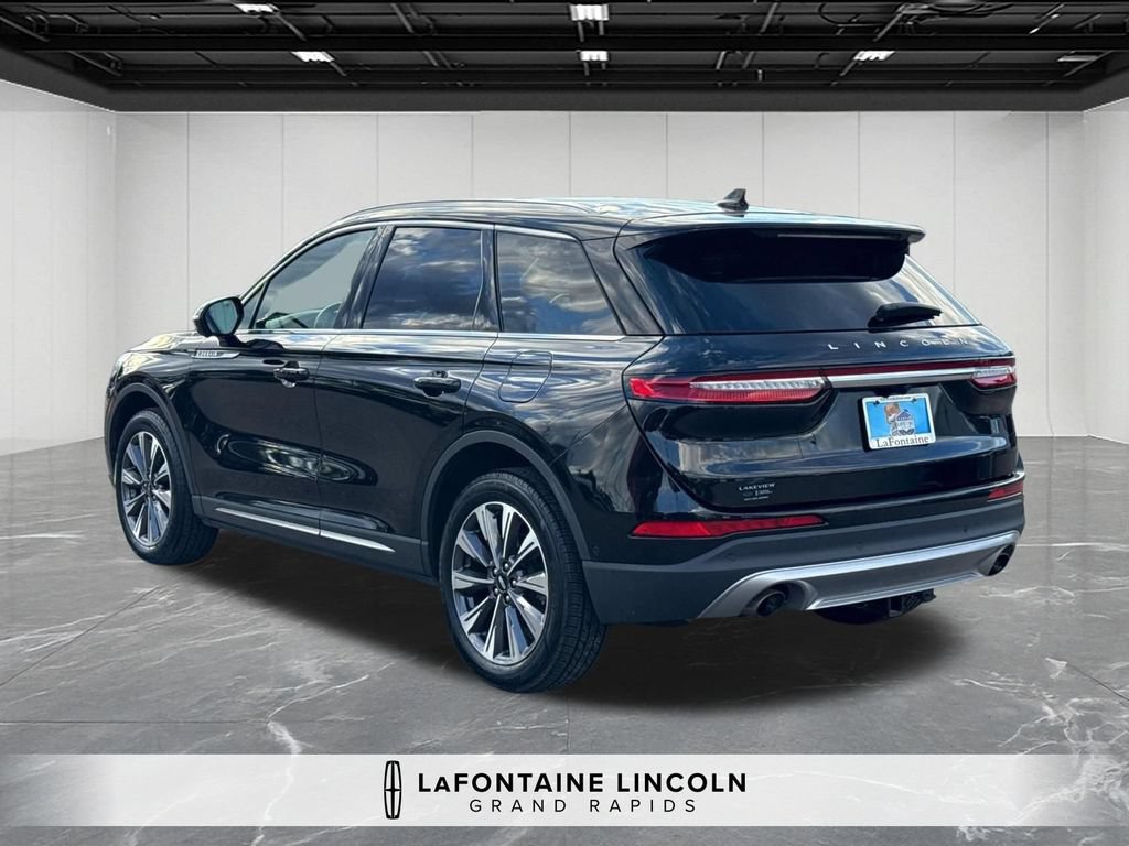 Certified 2022 Lincoln Corsair Reserve w/ Equipment Group 201A AWD/4WD image 3