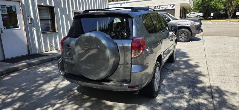 Used 2006 Toyota RAV4 Limited AWD/4WD image 5
