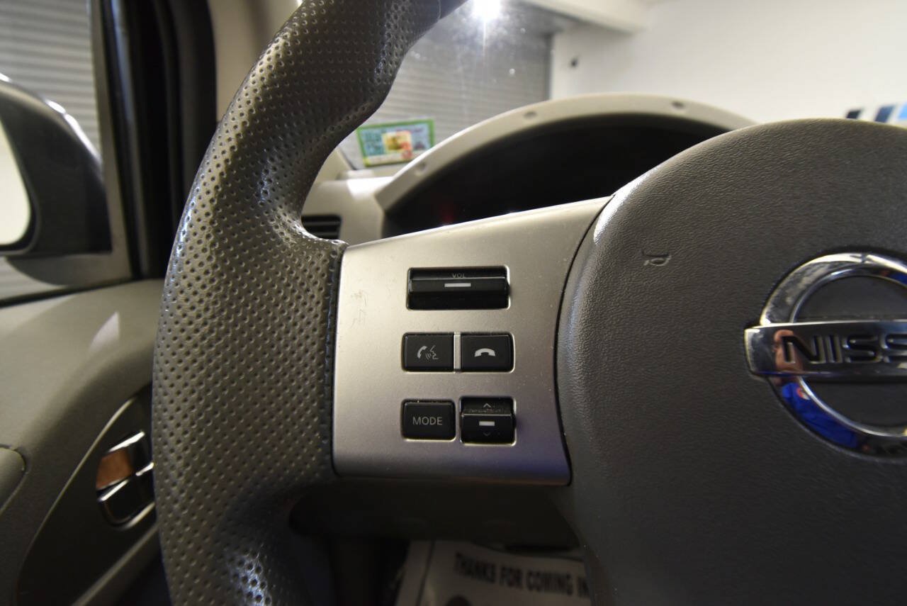 Used 2018 Nissan Frontier SV AWD/4WD image 25