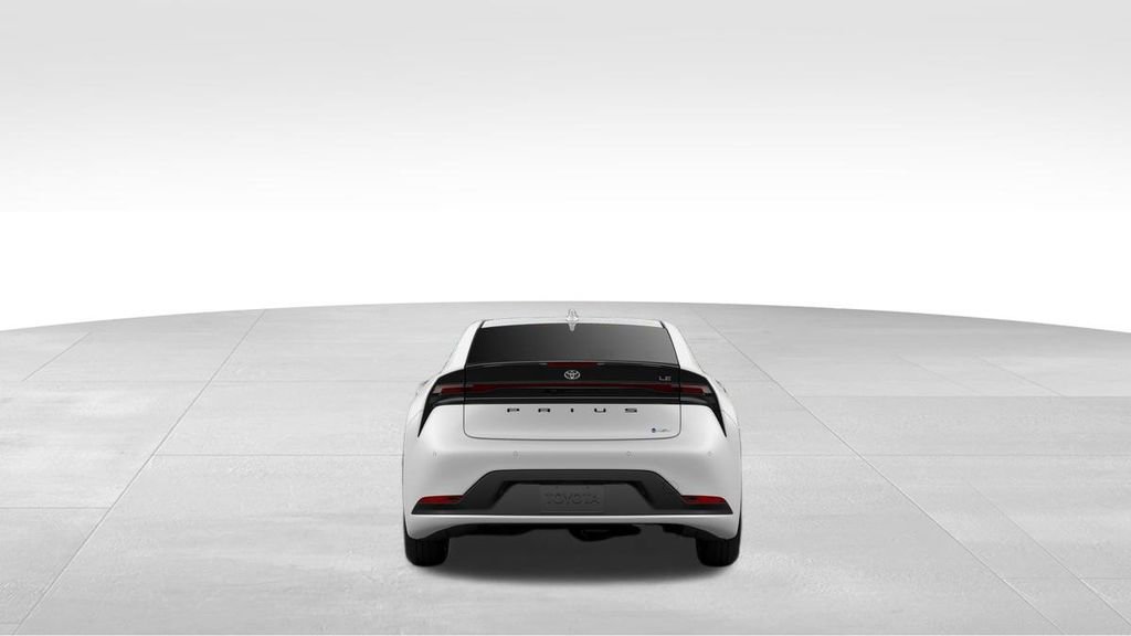 New 2026 Toyota Prius LE image 8
