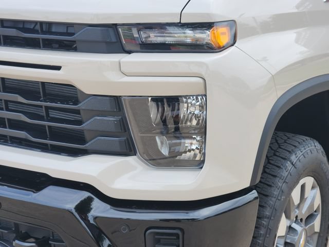 New 2026 Chevrolet Silverado 2500 Custom w/ Custom Value Package AWD/4WD image 17