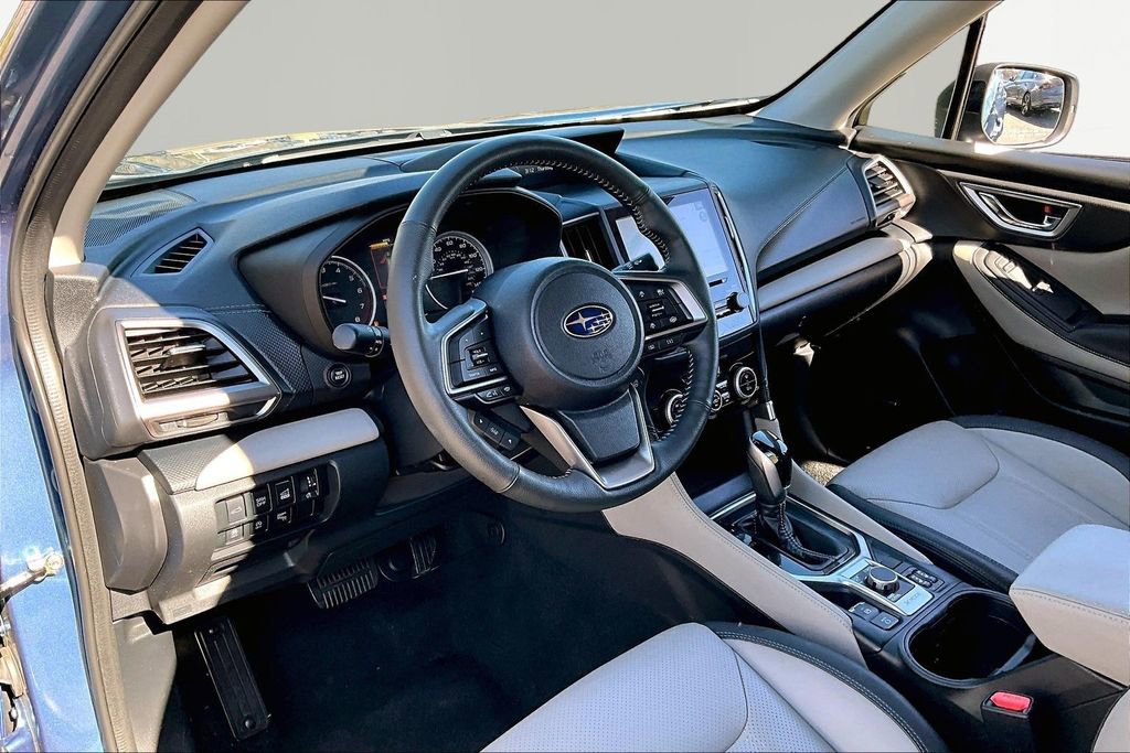 Used 2023 Subaru Forester Limited image 14