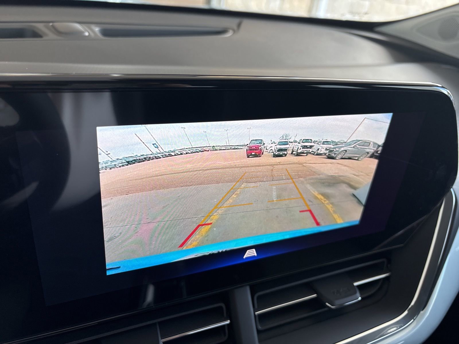 New 2026 Chevrolet Trax LT w/ Driver Confidence Package image 16