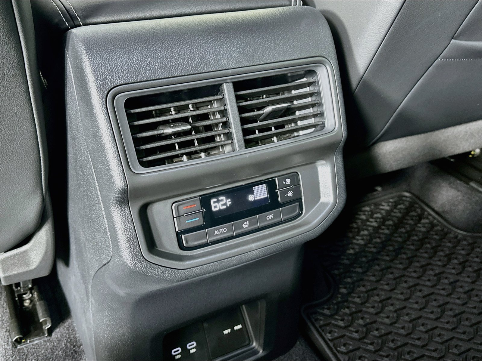 New 2027 Volkswagen Atlas SE AWD/4WD image 36