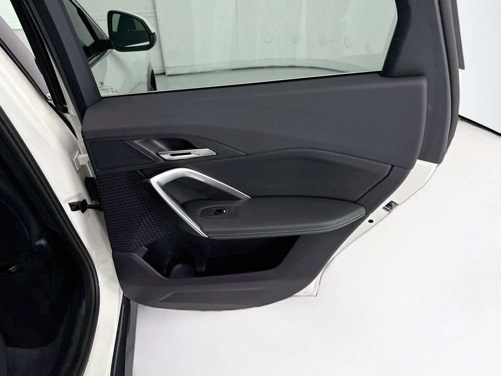 Used 2025 BMW X1 xDrive28i AWD/4WD image 24