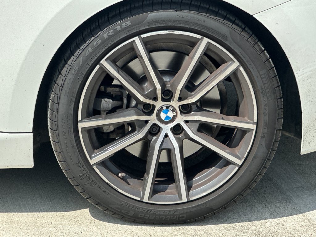 Used 2024 BMW 230i Coupe w/ Convenience Package RWD image 26