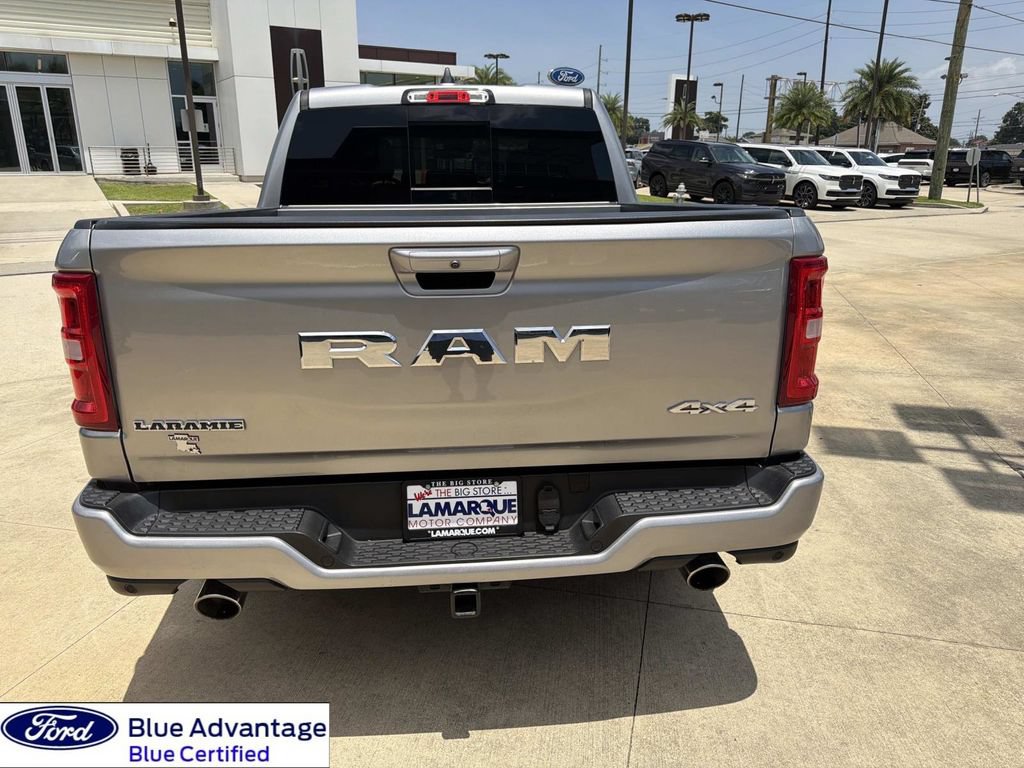 Used 2025 RAM 1500 Laramie w/ Laramie Southwest Edition AWD/4WD image 9