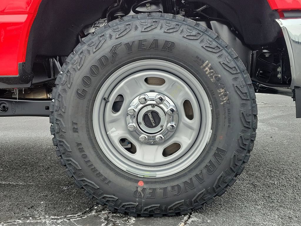 New 2026 Ford F250 XL w/ XL Off-Road Package image 9