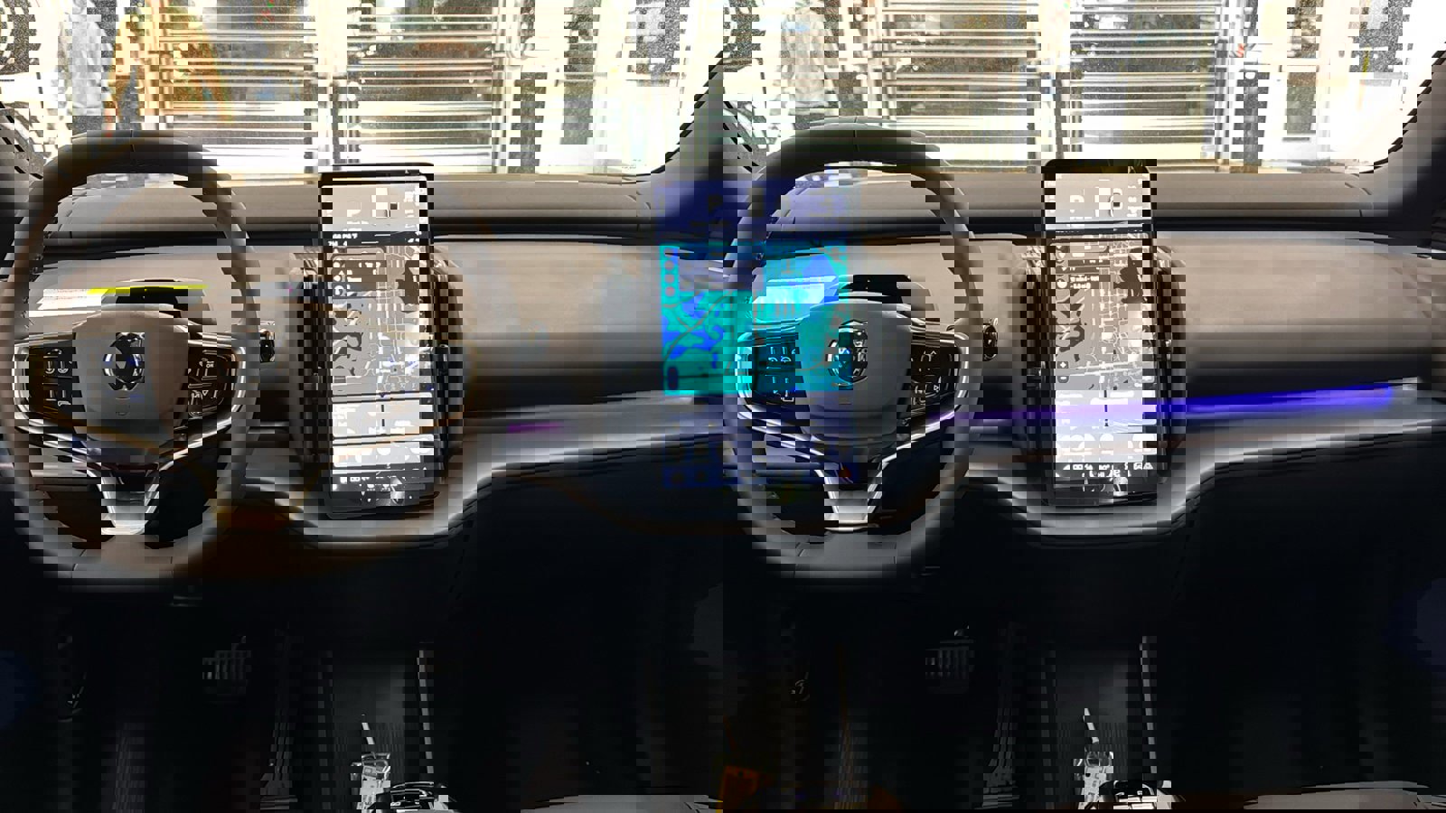 New 2026 Volvo EX30 Plus w/ Climate Package image 11