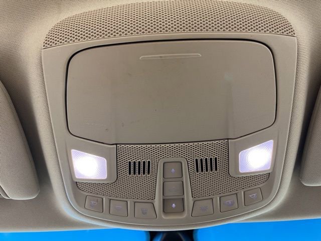 Used 2020 Lincoln MKZ Reserve w/ Elements Package image 34