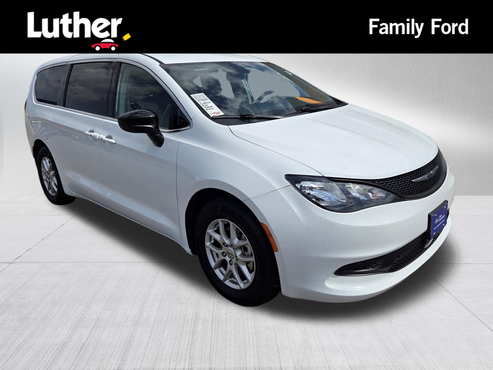 Used 2024 Chrysler Voyager LX FWD video 1