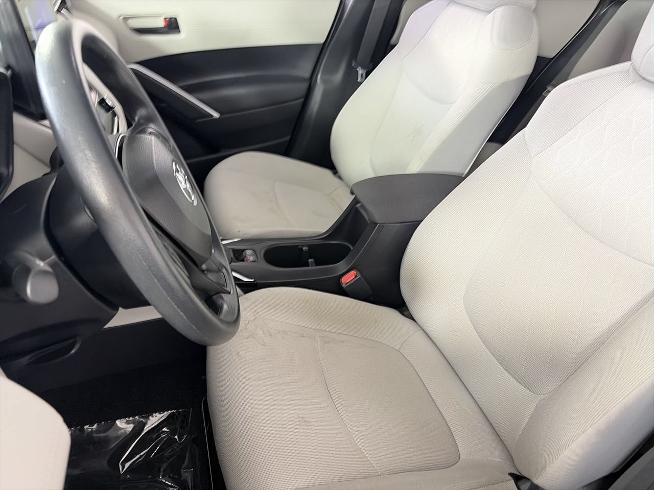Used 2024 Toyota Corolla Cross L AWD/4WD image 19