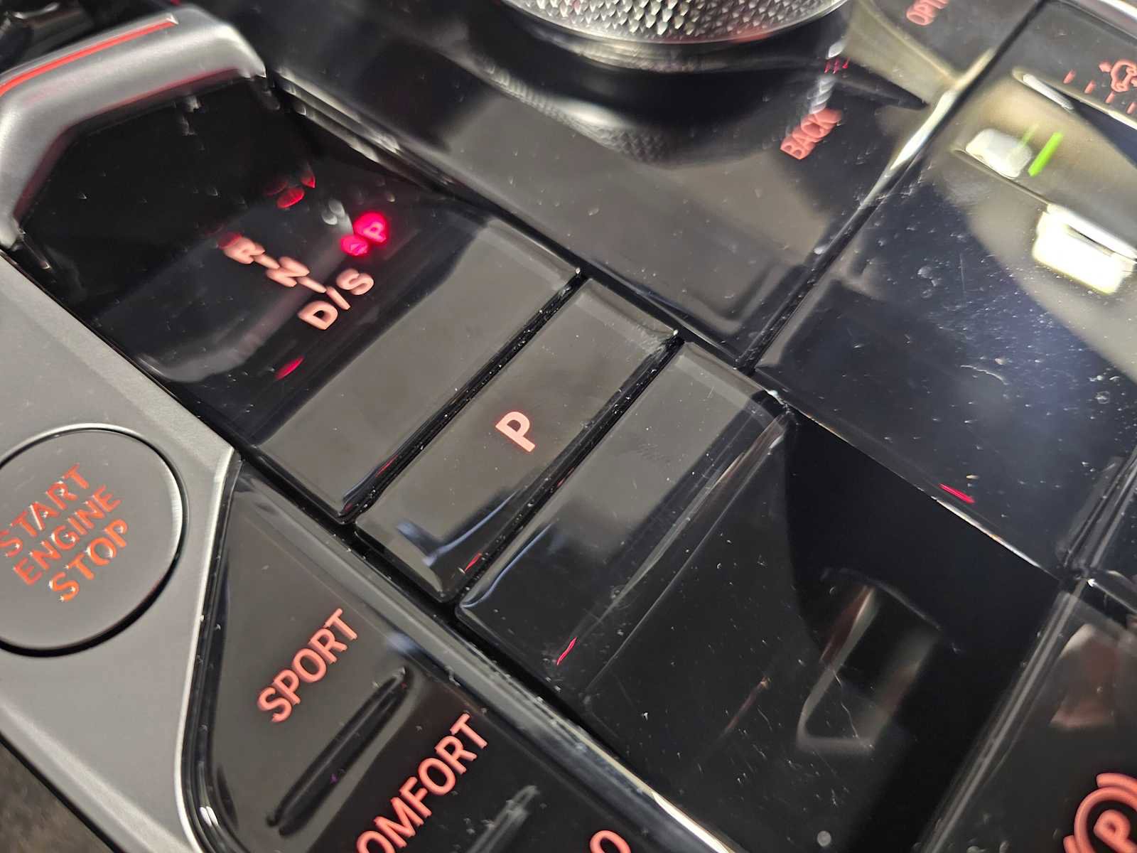 Used 2026 BMW X7 xDrive40i w/ M Sport Package AWD/4WD image 28