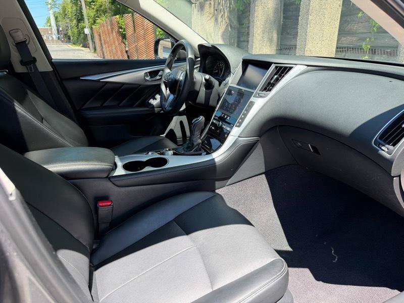 Used 2022 INFINITI Q50 Luxe w/ Cargo Package AWD/4WD image 19