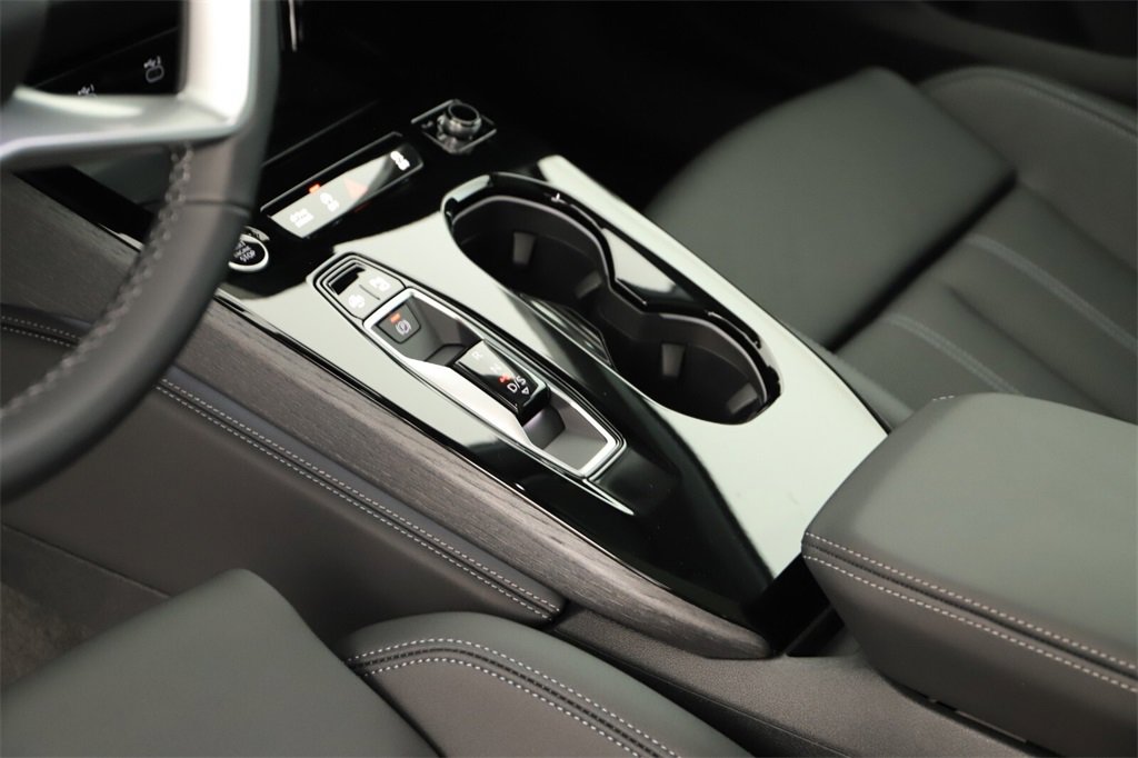 New 2025 Audi A5 2.0T Prestige image 17