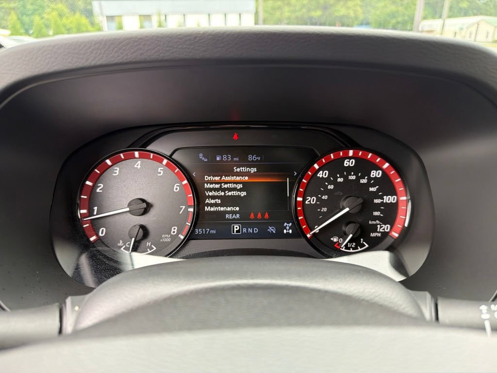 Certified 2025 Nissan Frontier PRO-4X AWD/4WD image 9
