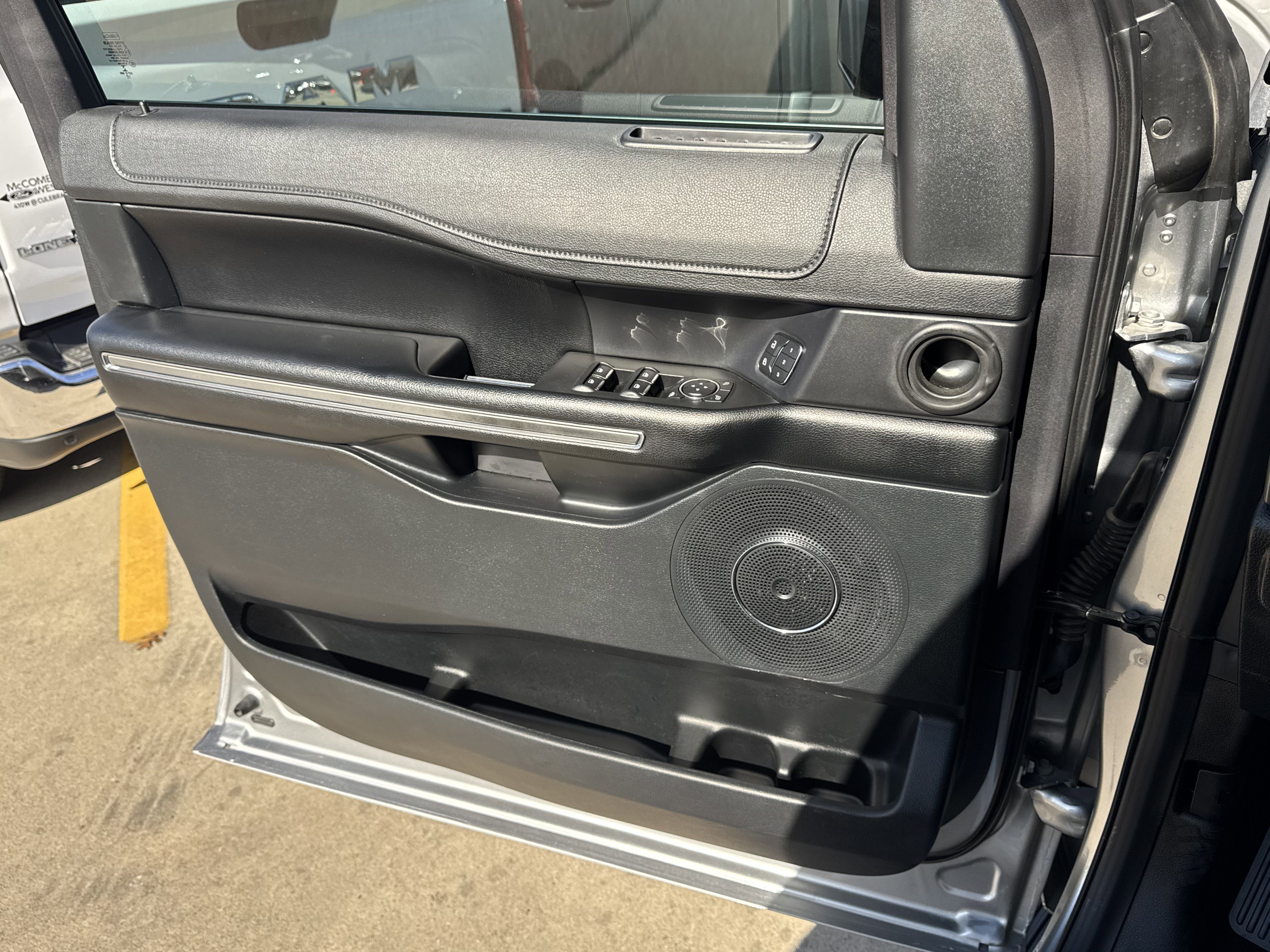 Certified 2021 Ford Expedition XLT image 20