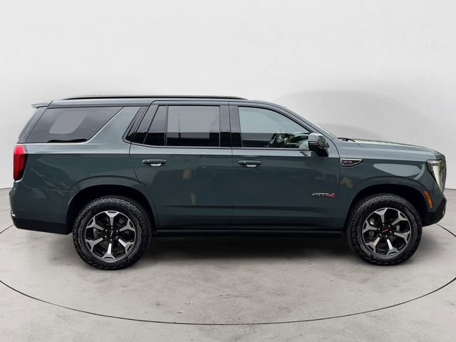 Used 2025 GMC Yukon AT4 w/ AT4 Premium Package AWD/4WD image 6