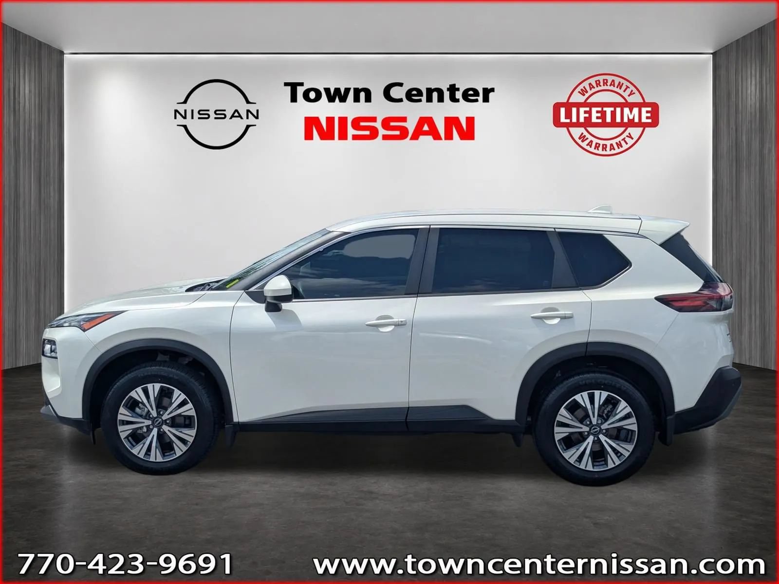 Certified 2023 Nissan Rogue SV FWD image 4