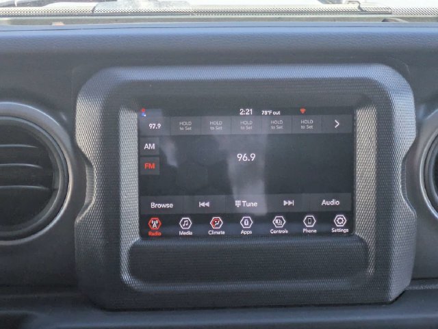 Used 2023 Jeep Wrangler Unlimited Sport AWD/4WD image 17