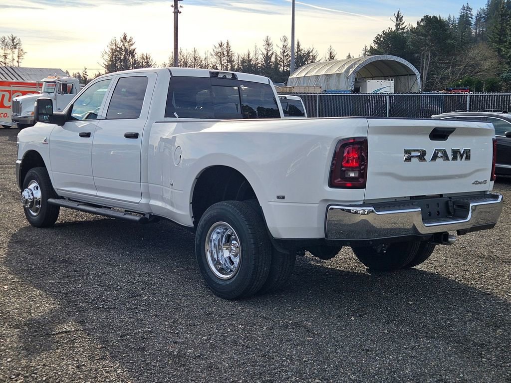 New 2026 RAM 3500 Tradesman AWD/4WD image 5