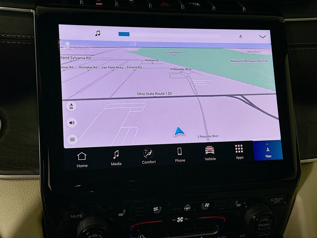 New 2025 Jeep Grand Cherokee L Limited w/ Luxury Tech Group II image 18