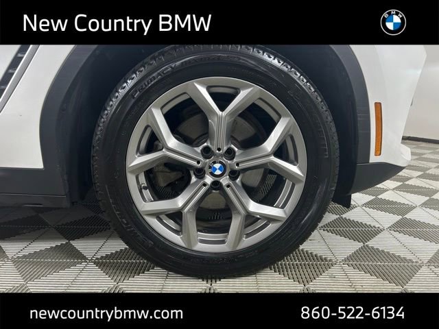Used 2020 BMW X4 xDrive30i w/ Premium Package image 9
