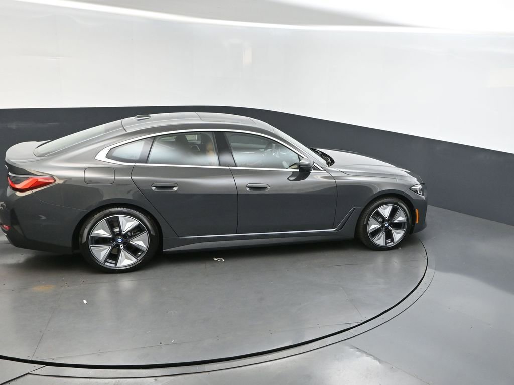 New 2025 BMW i4 eDrive40 w/ Premium Package RWD image 35