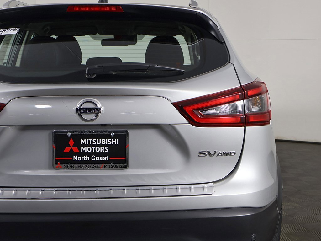 Used 2022 Nissan Rogue Sport SV image 14