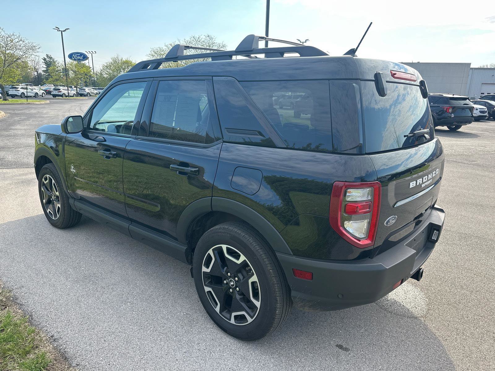 Used 2023 Ford Bronco Sport Outer Banks w/ Tech Package image 4