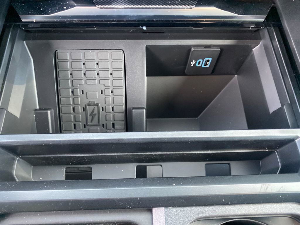 New 2026 Ford F250 Platinum image 42