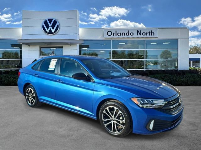 Used 2024 Volkswagen Jetta Sport image 1